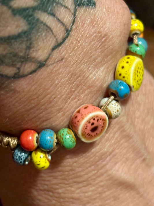 Kleurrijke kralen armband