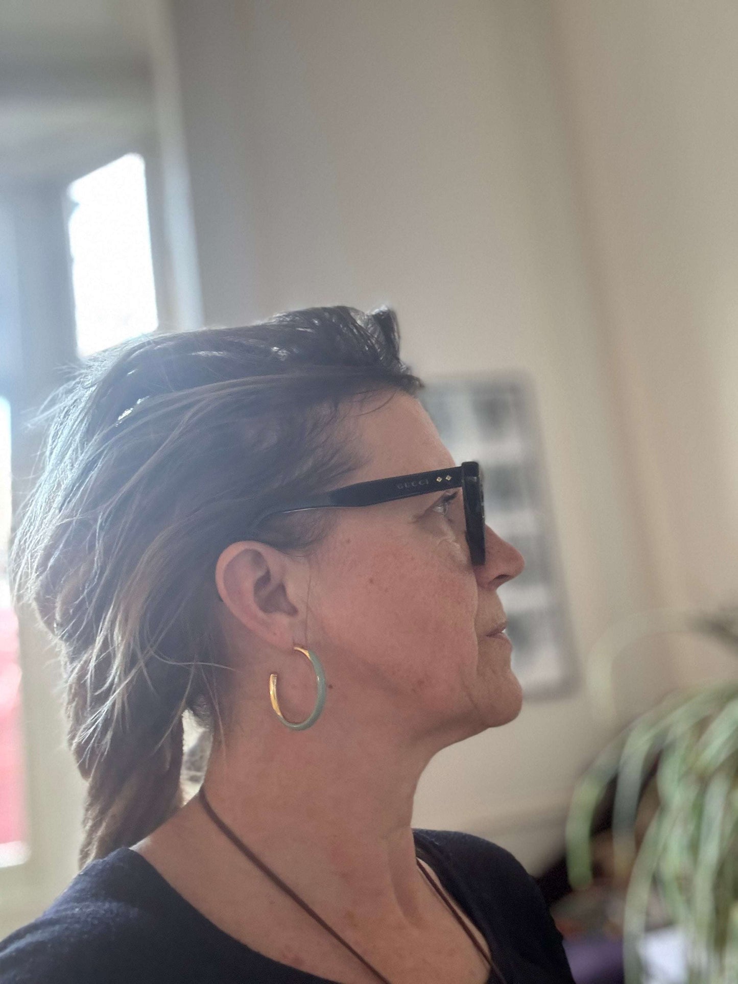 Set van minimalistische emaille oorbellen in wit en groen