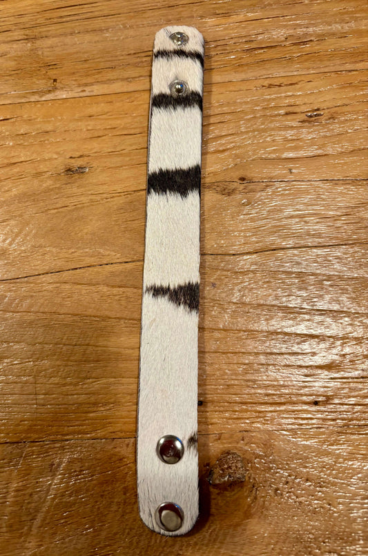 Handgemaakte armband zebraleder