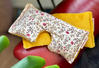 Warmgeel en bloemen oogmasker